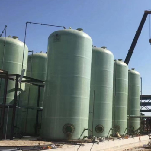 玻璃鋼儲(chǔ)罐、非標(biāo)設(shè)備 